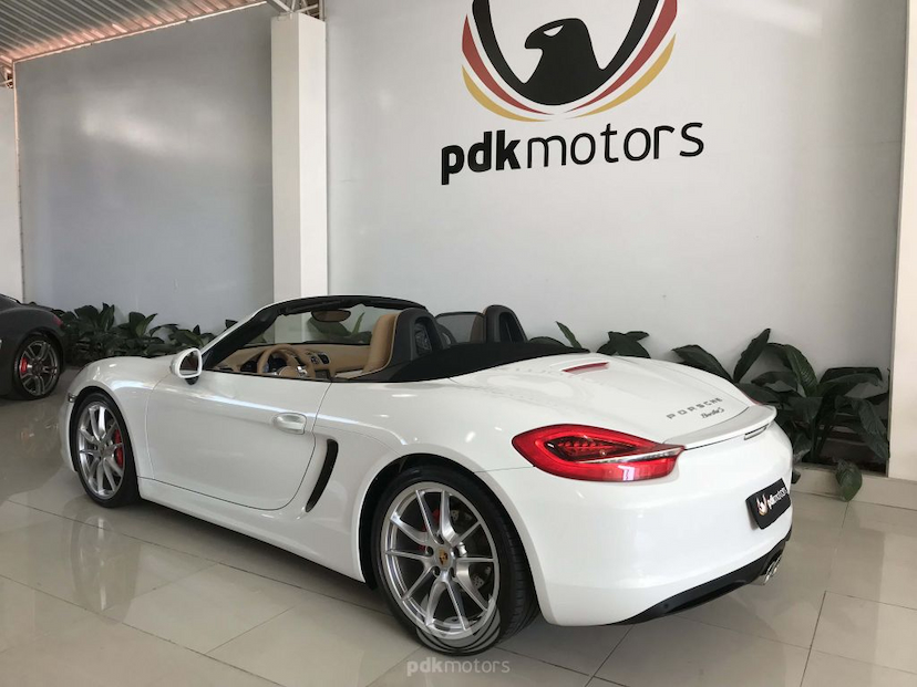 Foto do veículo PORSCHE  BOXSTER S 2013 16.150 KM 299.000,00