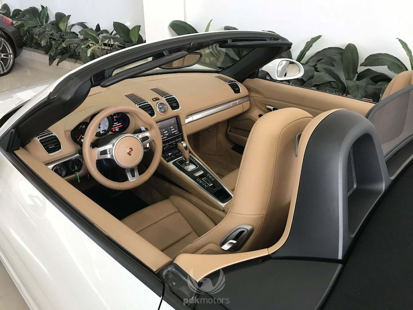 Foto do veículo PORSCHE  BOXSTER S 2013 16.150 KM 299.000,00