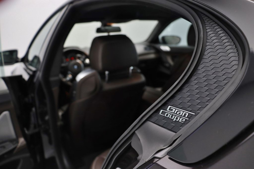 Foto do veículo BMW M6 GRAN COUPé 2015 34.410 KM 389.000,00