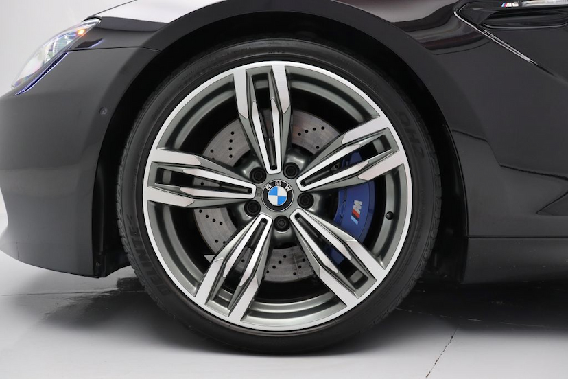 Foto do veículo BMW M6 GRAN COUPé 2015 34.410 KM 389.000,00