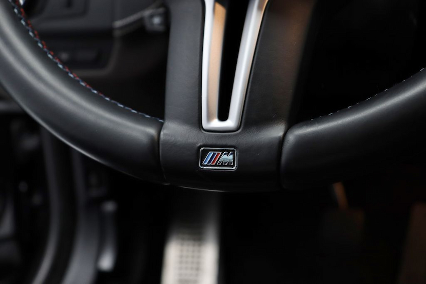 Foto do veículo BMW M6 GRAN COUPé 2015 34.410 KM 389.000,00