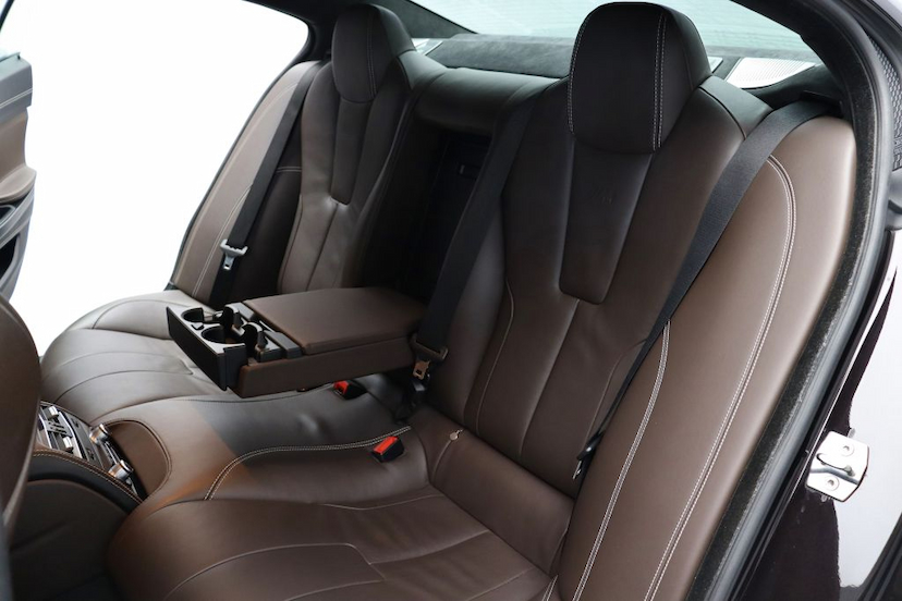 Foto do veículo BMW M6 GRAN COUPé 2015 34.410 KM 389.000,00
