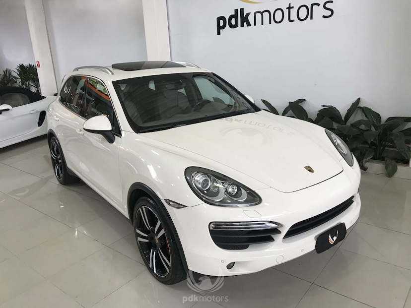 Foto do veículo PORSCHE  CAYENNE S 2011 49.810 KM 159.000,00