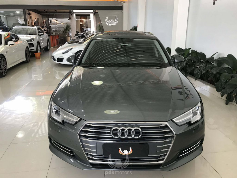 Foto do veículo AUDI  A4 AMBIENTE AVANT 2017 10.260 KM 165.000,00
