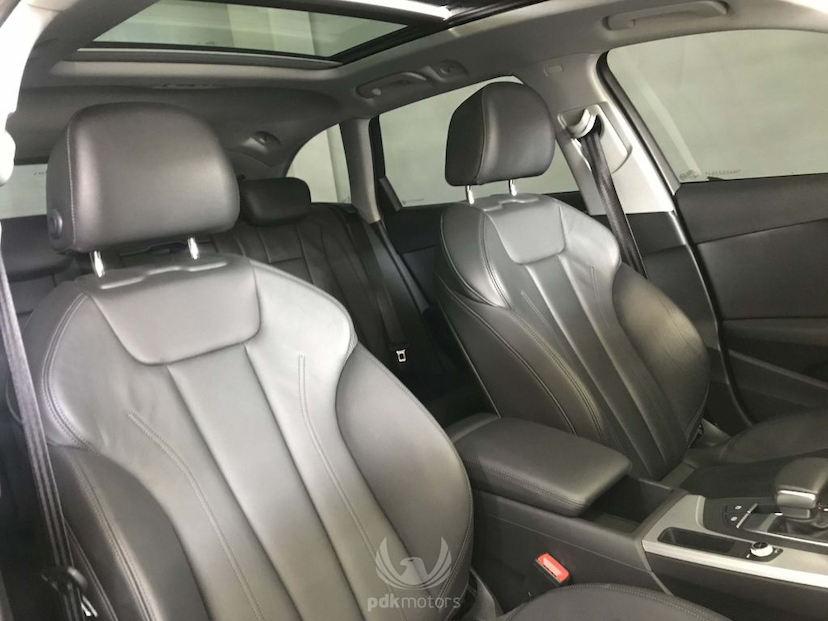 Foto do veículo AUDI  A4 AMBIENTE AVANT 2017 10.260 KM 165.000,00