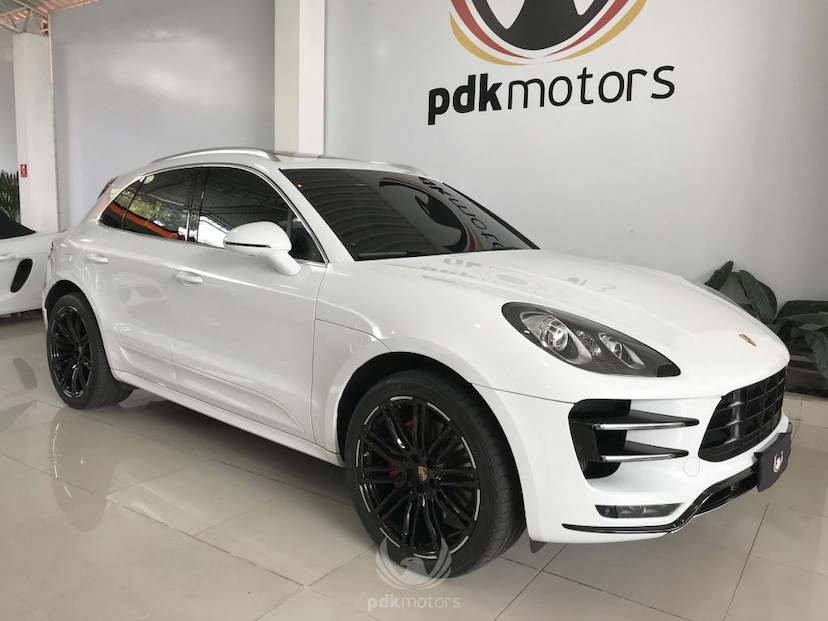 Foto do veículo PORSCHE  MACAN TURBO 2015 30.365 KM 349.900,00