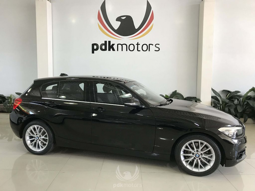 Foto do veículo BMW  120I SPORT ACTIVEFLEX 2016 2.016 KM 135.000,00