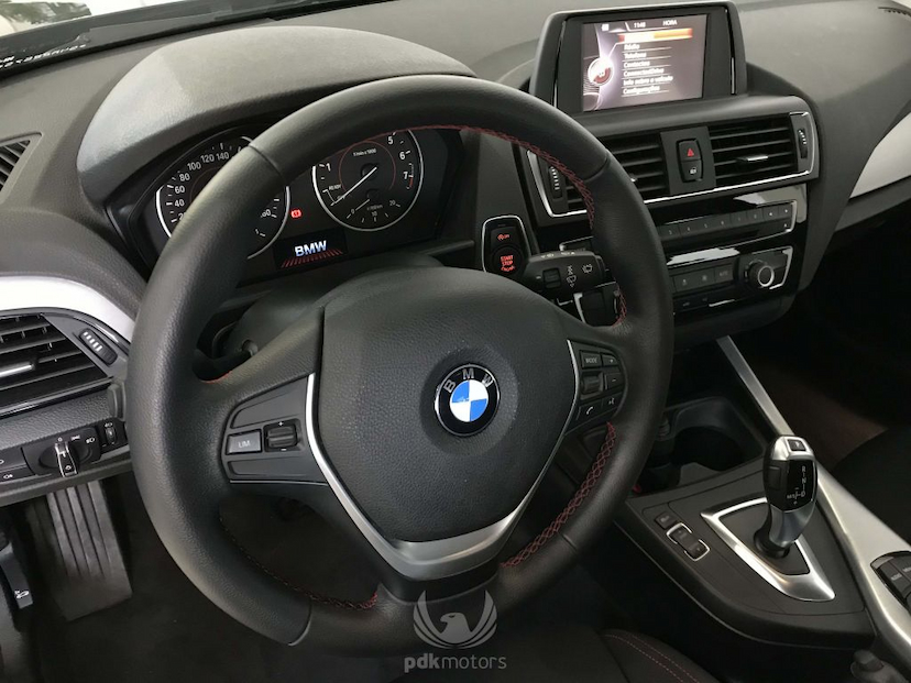 Foto do veículo BMW  120I SPORT ACTIVEFLEX 2016 2.016 KM 135.000,00