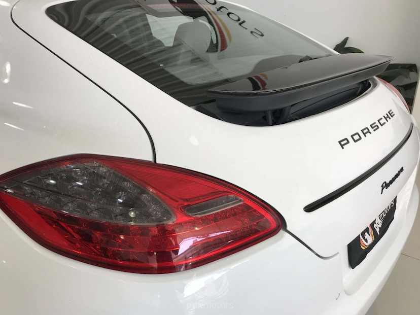 Foto do veículo PORSCHE  PANAMERA 2012 52.925 KM 239.900,00