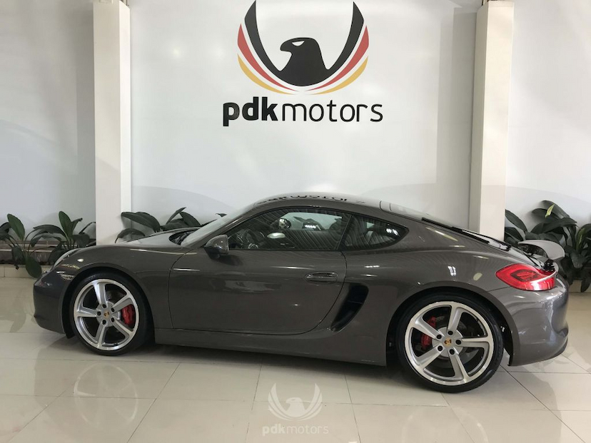 Foto do veículo PORSCHE  CAYMAN S 2014 23.016 KM 319.000,00