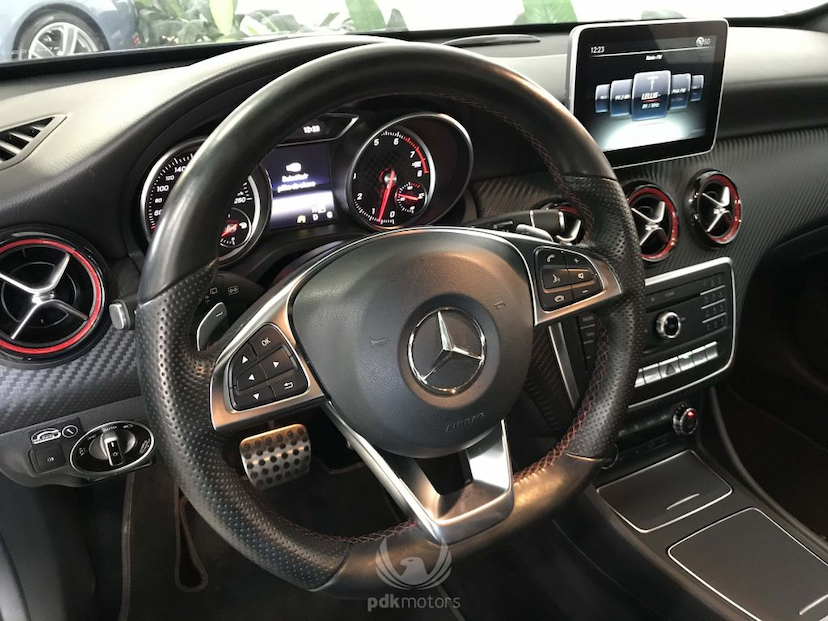Foto do veículo MERCEDES-BENZ  A250 SPORT 2016 51.820 KM 149.000,00