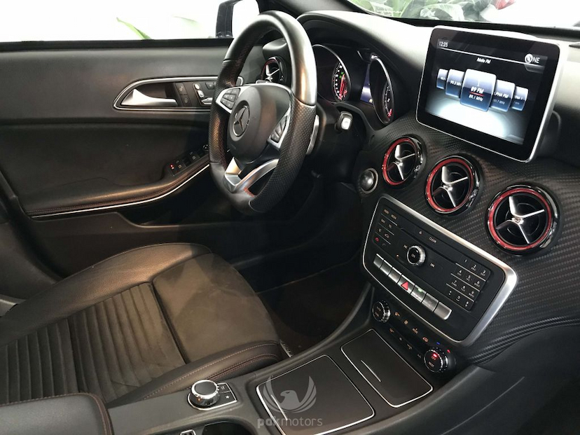 Foto do veículo MERCEDES-BENZ  A250 SPORT 2016 51.820 KM 149.000,00