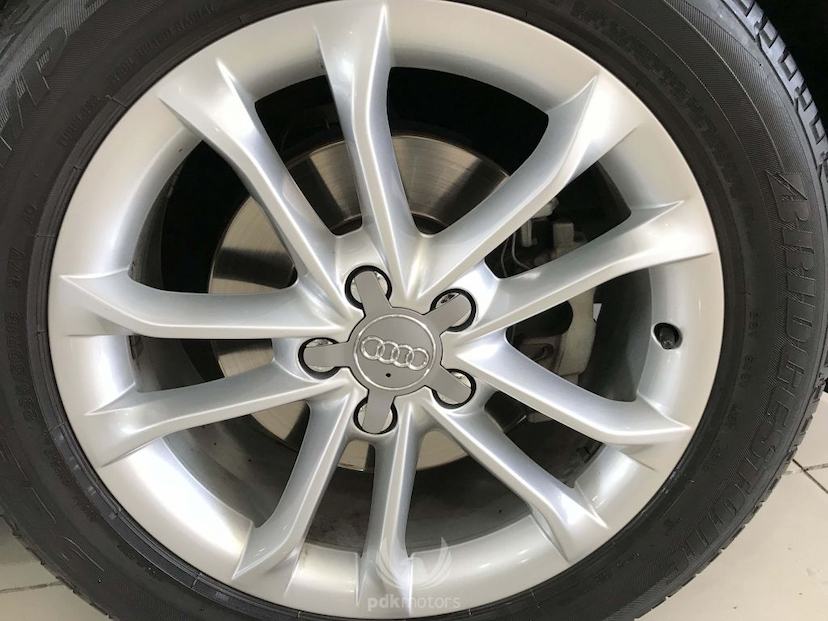 Foto do veículo AUDI  Q3 2.0 AMBIENTE QUATTRO 2015 48.540 KM 89.000,00