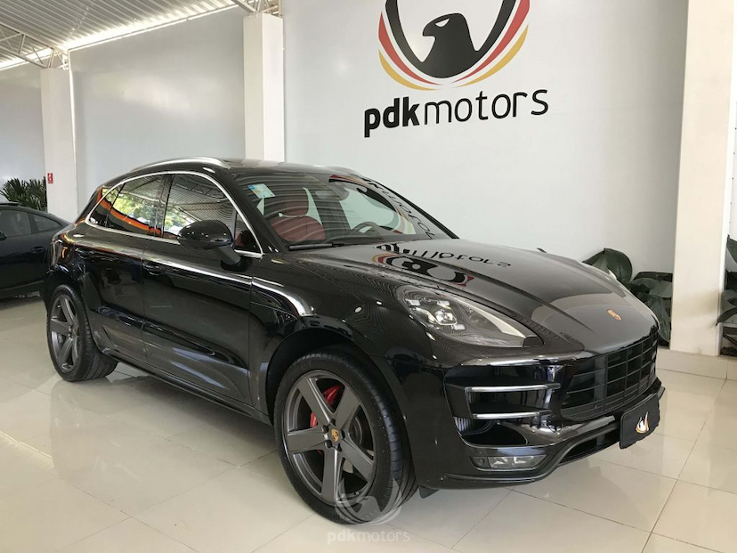 Foto do veículo PORSCHE  MACAN TURBO 2018 2.850 KM 489.000,00