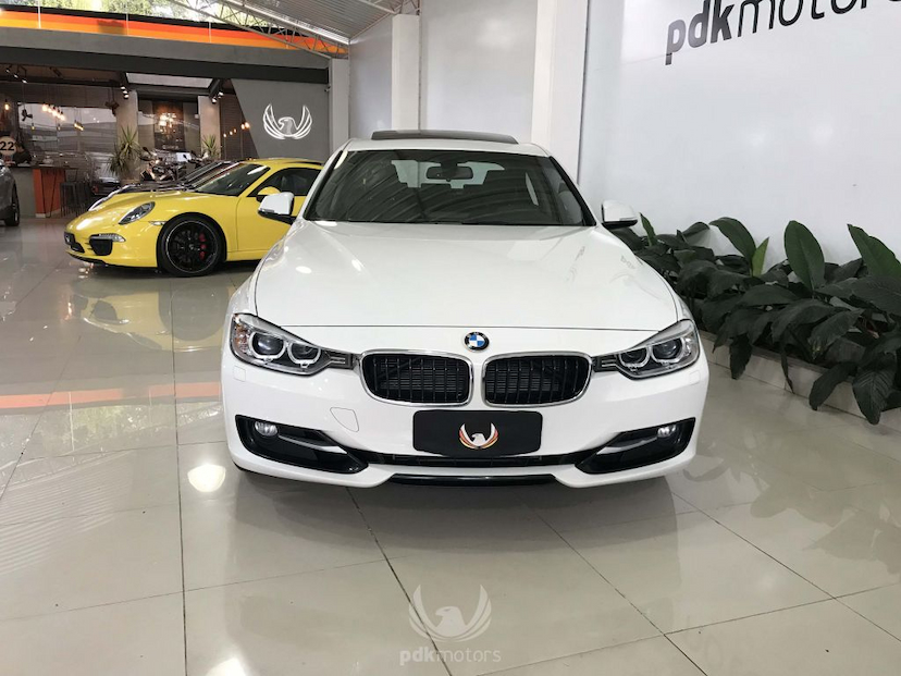Foto do veículo BMW  328I SPORT GP 2015 37.560 KM 109.000,00