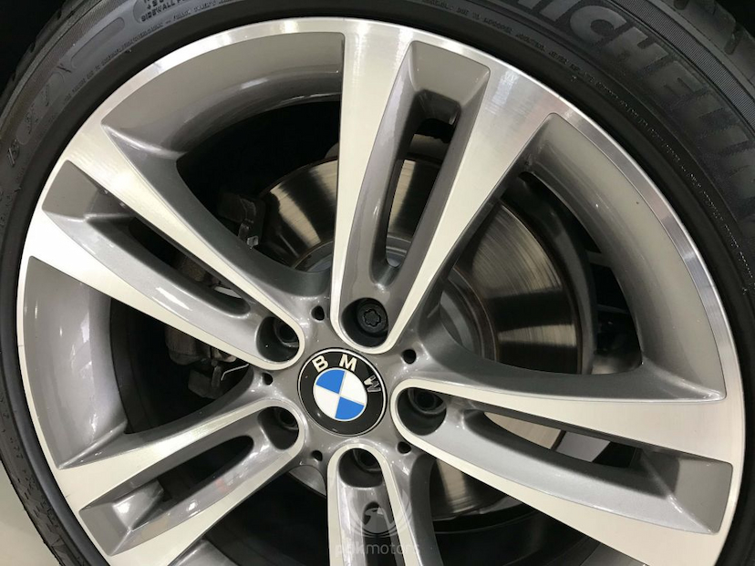 Foto do veículo BMW  328I SPORT GP 2015 37.560 KM 109.000,00