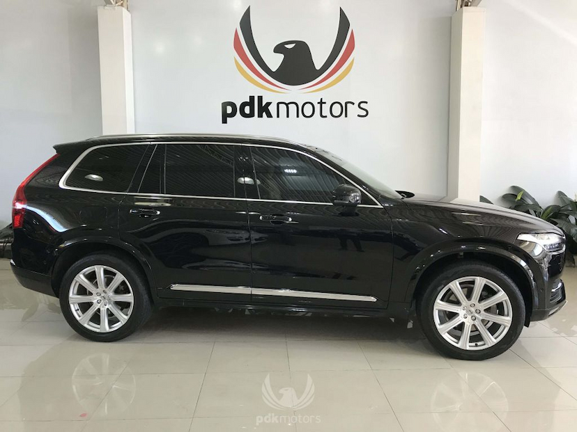Foto do veículo VOLVO  XC90 FIRST EDITION 2016 31.246 KM 239.000,00