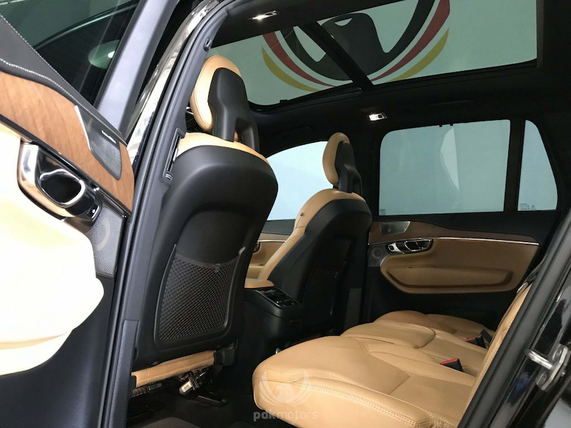 Foto do veículo VOLVO  XC90 FIRST EDITION 2016 31.246 KM 239.000,00