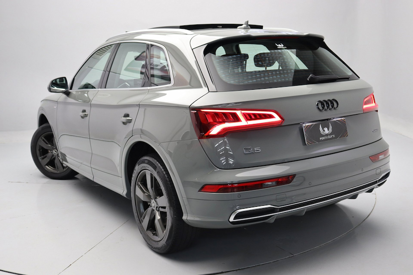 Foto do veículo AUDI Q5 S-LINE 2020 38.340 KM 245.000,00