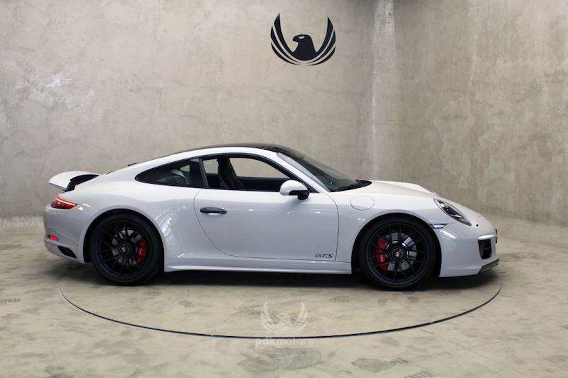 Foto do veículo PORSCHE  911 CARRERA GTS 2019 400 KM 775.900,00