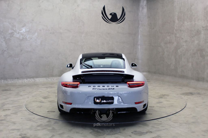 Foto do veículo PORSCHE  911 CARRERA GTS 2019 400 KM 775.900,00