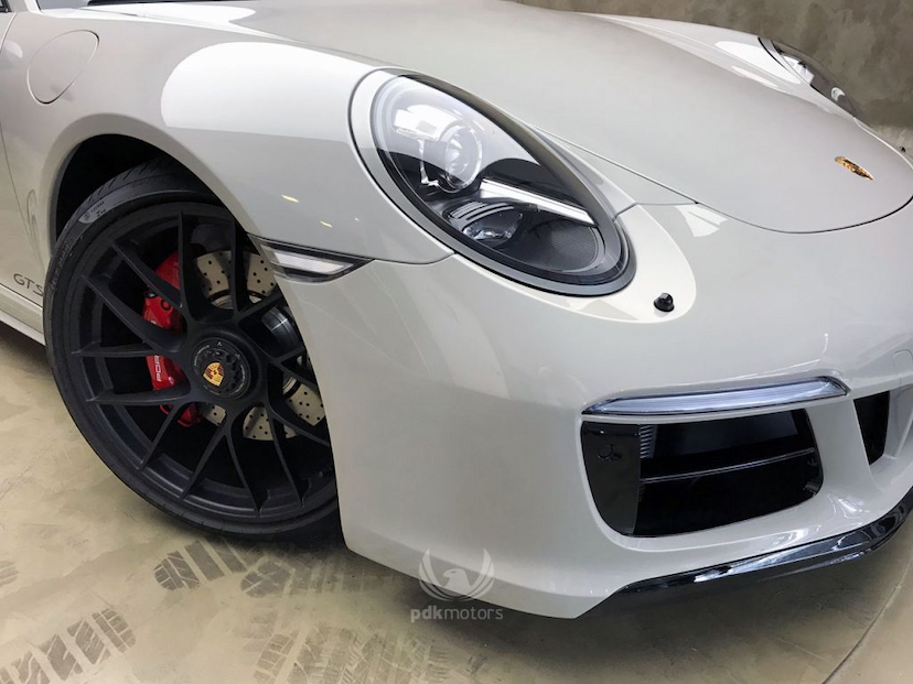 Foto do veículo PORSCHE  911 CARRERA GTS 2019 400 KM 775.900,00