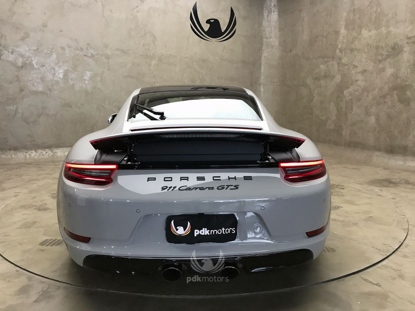 Foto do veículo PORSCHE  911 CARRERA GTS 2019 400 KM 775.900,00