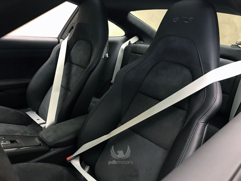 Foto do veículo PORSCHE  911 CARRERA GTS 2019 400 KM 775.900,00