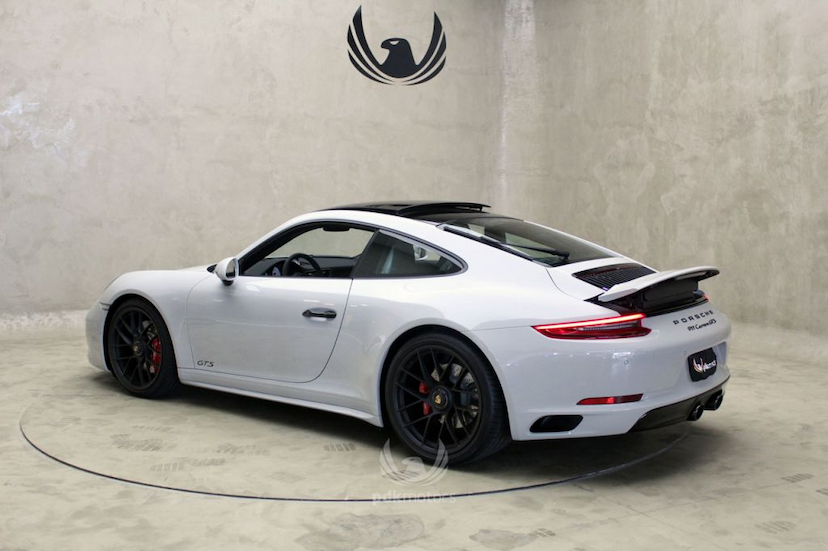 Foto do veículo PORSCHE  911 CARRERA GTS 2019 400 KM 775.900,00
