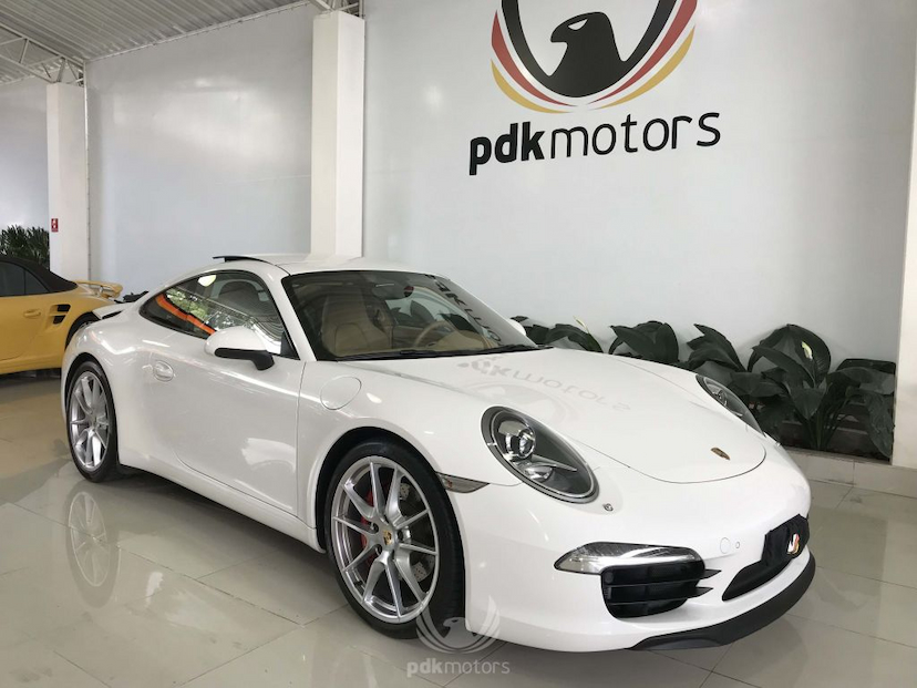 Foto do veículo PORSCHE  911 CARRERA S 2012 17.975 KM 389.000,00