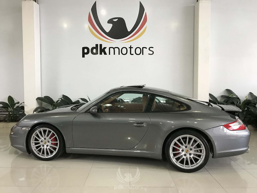 Foto do veículo PORSCHE  911 CARRERA S 2008 46.387 KM 265.000,00