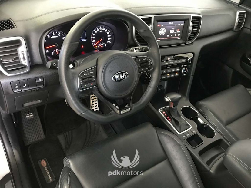 Foto do veículo KIA  SPORTAGE EX 2017 19.110 KM 155.000,00