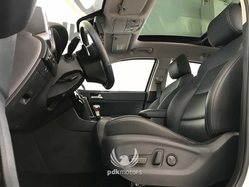 Foto do veículo KIA  SPORTAGE EX 2017 19.110 KM 155.000,00