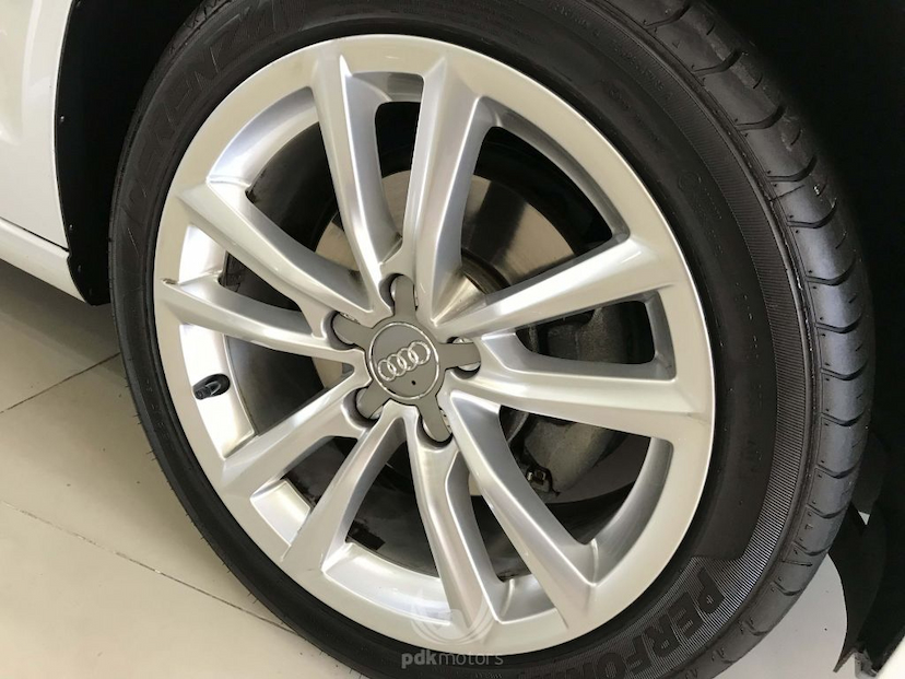 Foto do veículo AUDI  A3 SEDAN AMBIENTE 2016 34.590 KM 83.900,00