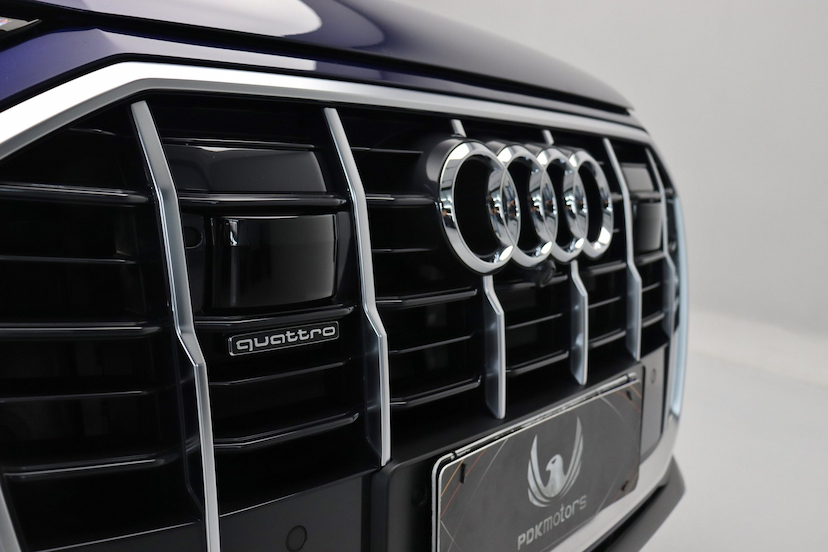 Foto do veículo AUDI Q7 TFSI S-LINE | 7 LUGARES 2021 31.500 KM 475.000,00