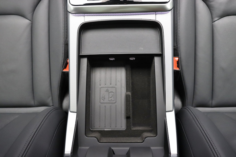 Foto do veículo AUDI Q7 TFSI S-LINE | 7 LUGARES 2021 31.500 KM 475.000,00