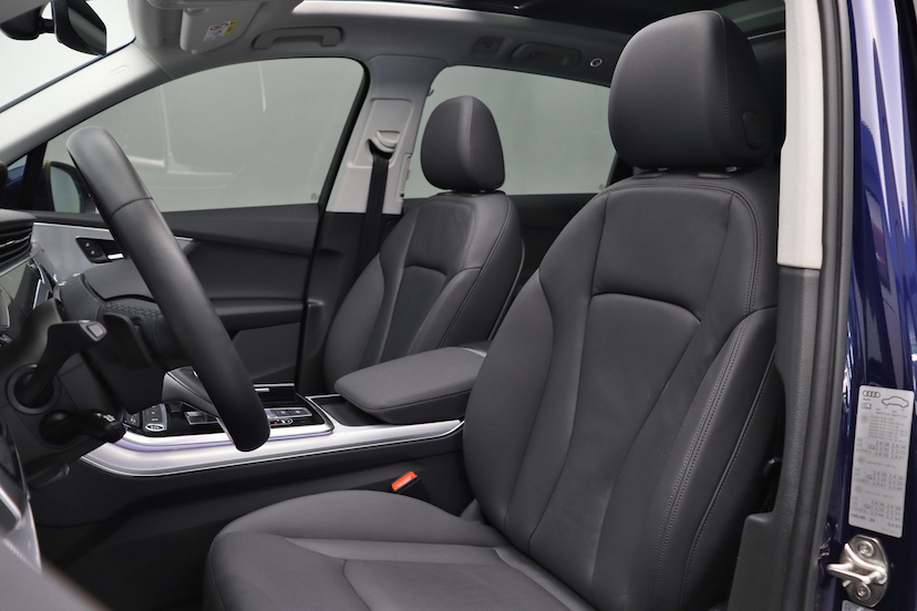 Foto do veículo AUDI Q7 TFSI S-LINE | 7 LUGARES 2021 31.500 KM 475.000,00