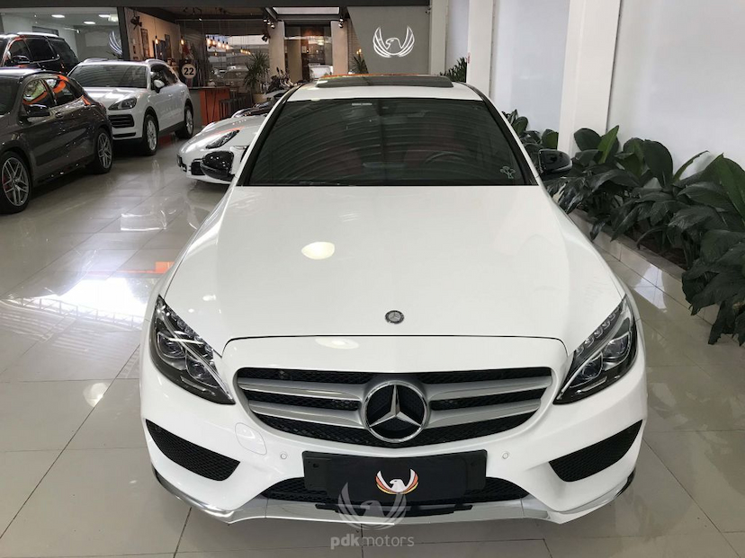 Foto do veículo MERCEDES-BENZ  C250 SPORT 2016 34.950 KM 139.900,00