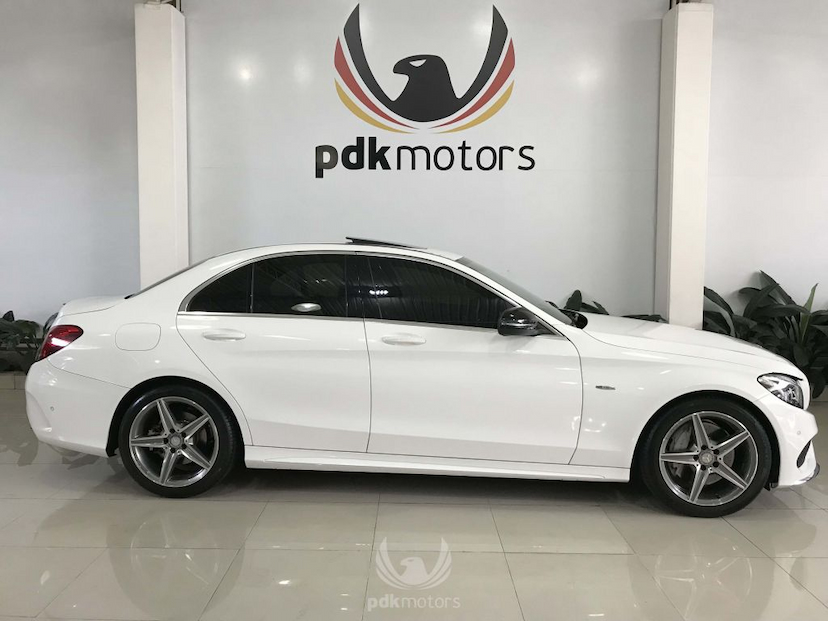 Foto do veículo MERCEDES-BENZ  C250 SPORT 2016 34.950 KM 139.900,00