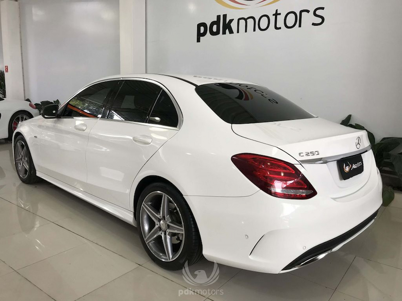Foto do veículo MERCEDES-BENZ  C250 SPORT 2016 34.950 KM 139.900,00
