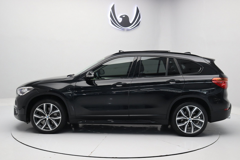 Foto do veículo BMW X1 XDRIVE25I 2019 52.260 KM 189.000,00
