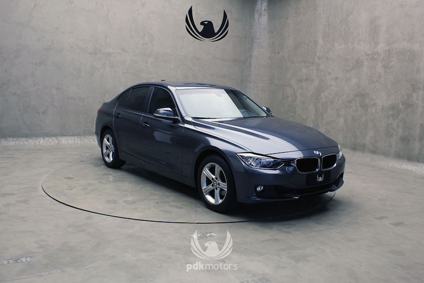 Foto do veículo BMW  320I 2013 33.780 KM 79.990,00