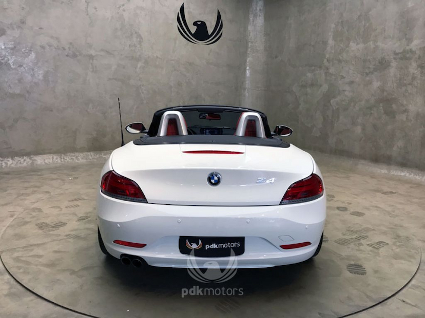 Foto do veículo BMW  Z4 20I GP 2013 32.125 KM 135.000,00