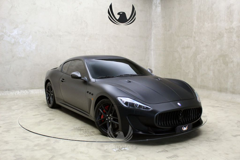 Foto do veículo MASERATI  GRANTURISMO MC STRADALE 2012 6.025 KM 490.000,00