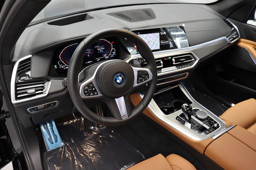 Foto do veículo BMW X5 XDRIVE45E M SPORT 2023 0 KM 839.000,00