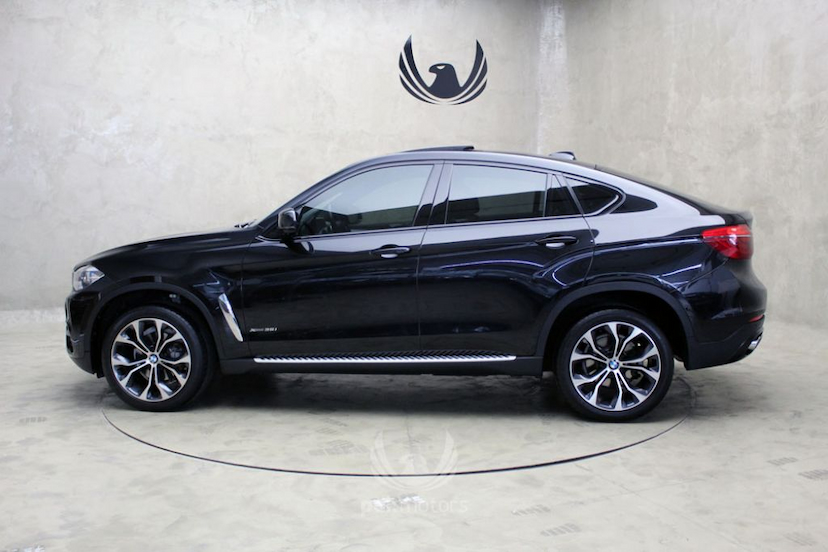 Foto do veículo BMW  X6 35I X-DRIVE 2016 46.000 KM 249.000,00