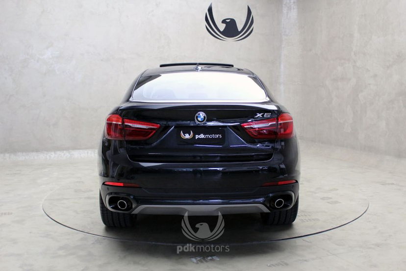 Foto do veículo BMW  X6 35I X-DRIVE 2016 46.000 KM 249.000,00