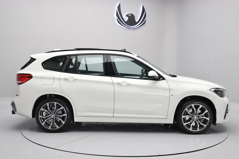 Foto do veículo BMW X1 SDRIVE20I M SPORT PLUS 2022 3.060 KM 319.000,00