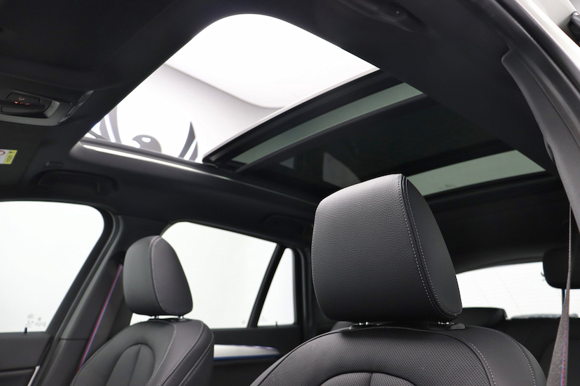 Foto do veículo BMW X1 SDRIVE20I M SPORT PLUS 2022 3.060 KM 319.000,00