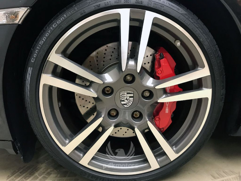 Foto do veículo PORSCHE  911 TURBO 2010 32.935 KM 440.000,00
